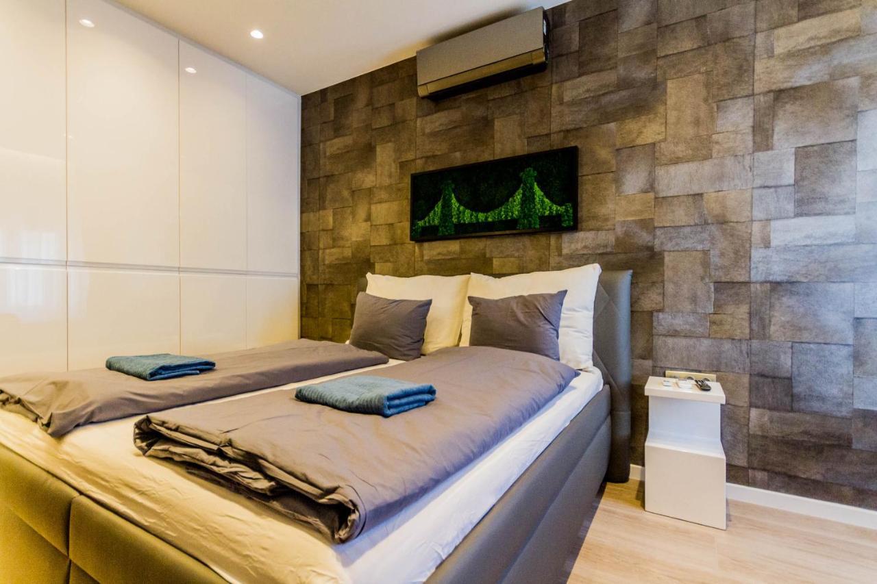 Chain Bridge Apartman Budapest